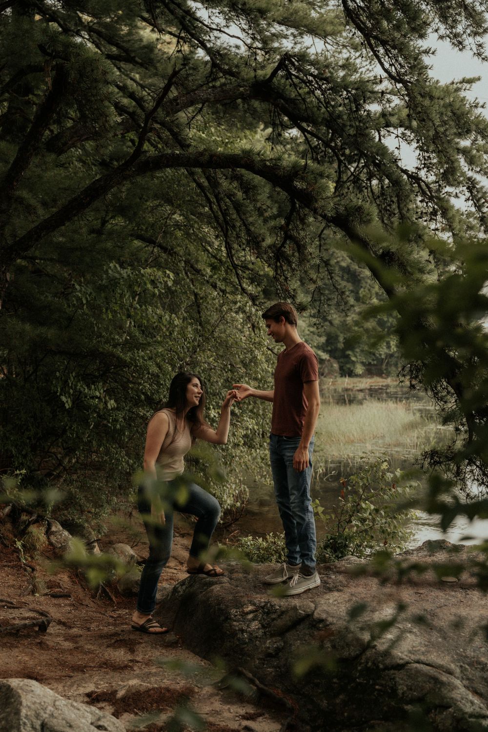 artistically Alexia photography meghan and Aaron engagement session 12