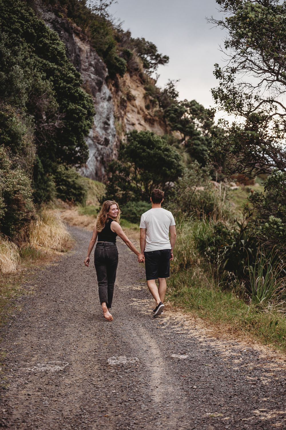Matarangi couple session by coromandel photographer jenna james