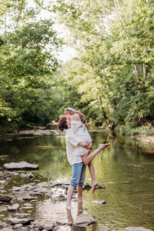 Engagement photos at South Fork Park in Florence. Cincinnati Wedding photographer. NKY wedding photographer. Chicago Wedding Photographer.
