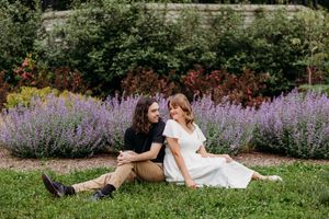 Engaged couple in Eden Park Cincinnati. Cincinnati Wedding photographer. NKY wedding photographer. Chicago Wedding Photographer.