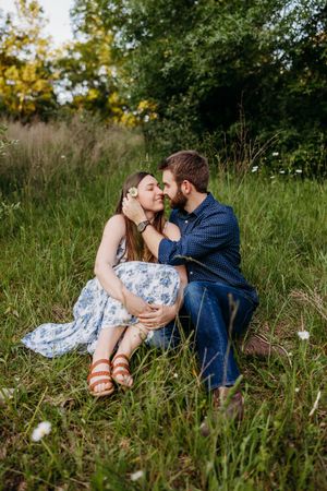 Engaged couple at East Fork Lake Park in Bethel, OH. Cincinnati Wedding photographer. NKY wedding photographer. Chicago Wedding.