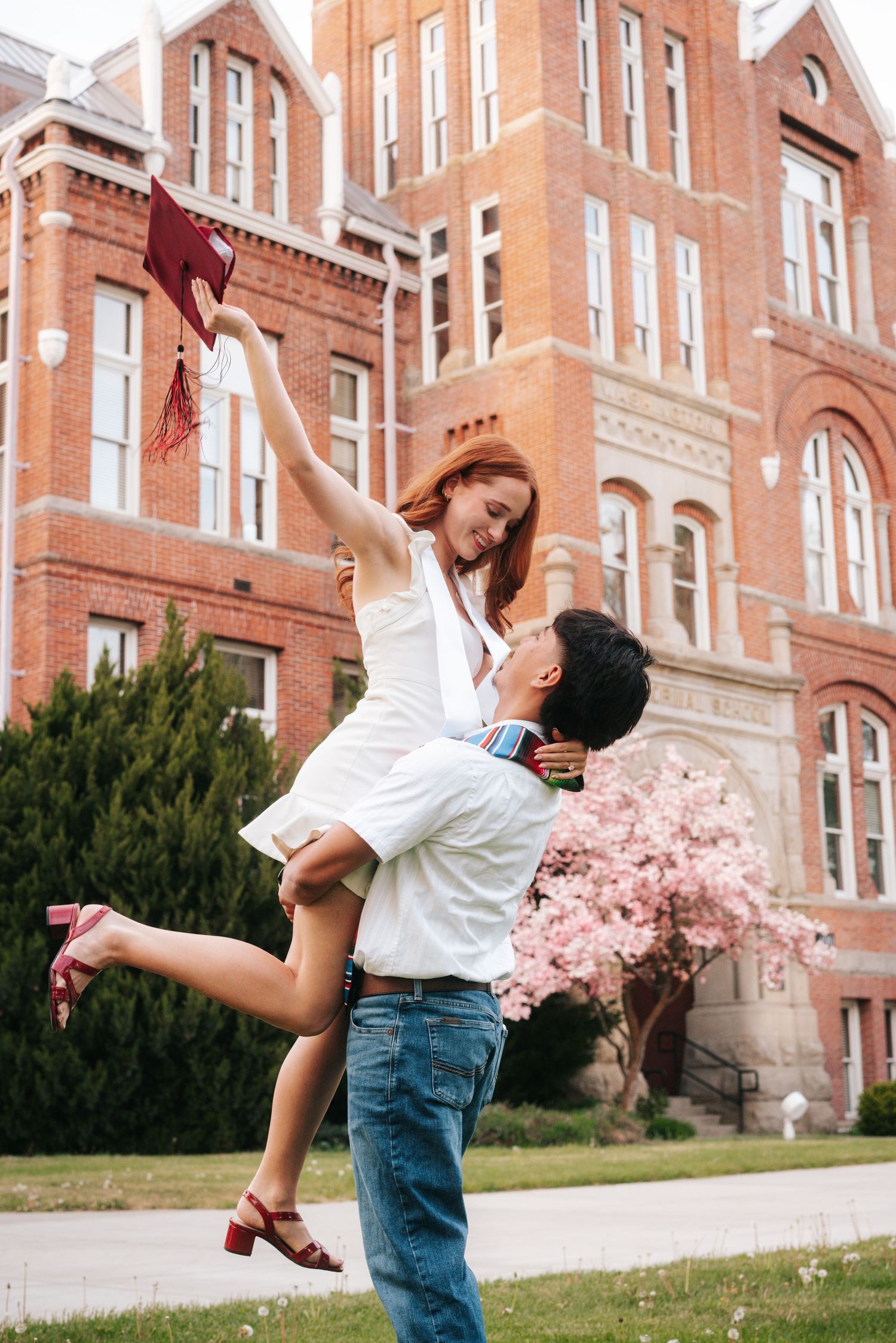 Ellensburg WA Graduation Photos CWU Senior Photos
