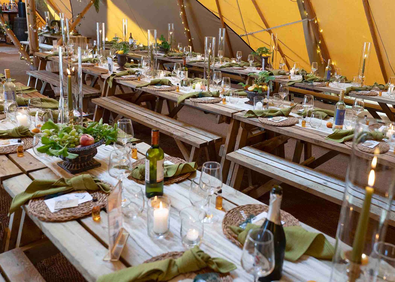 rustic styling with unique tables and settings at the den at four acre wigton