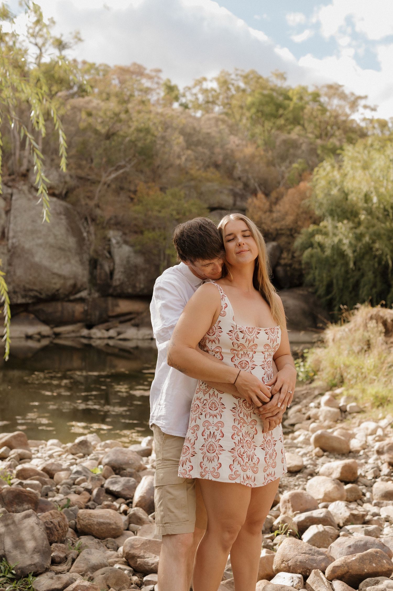 Outdoor Inverell maternity photography