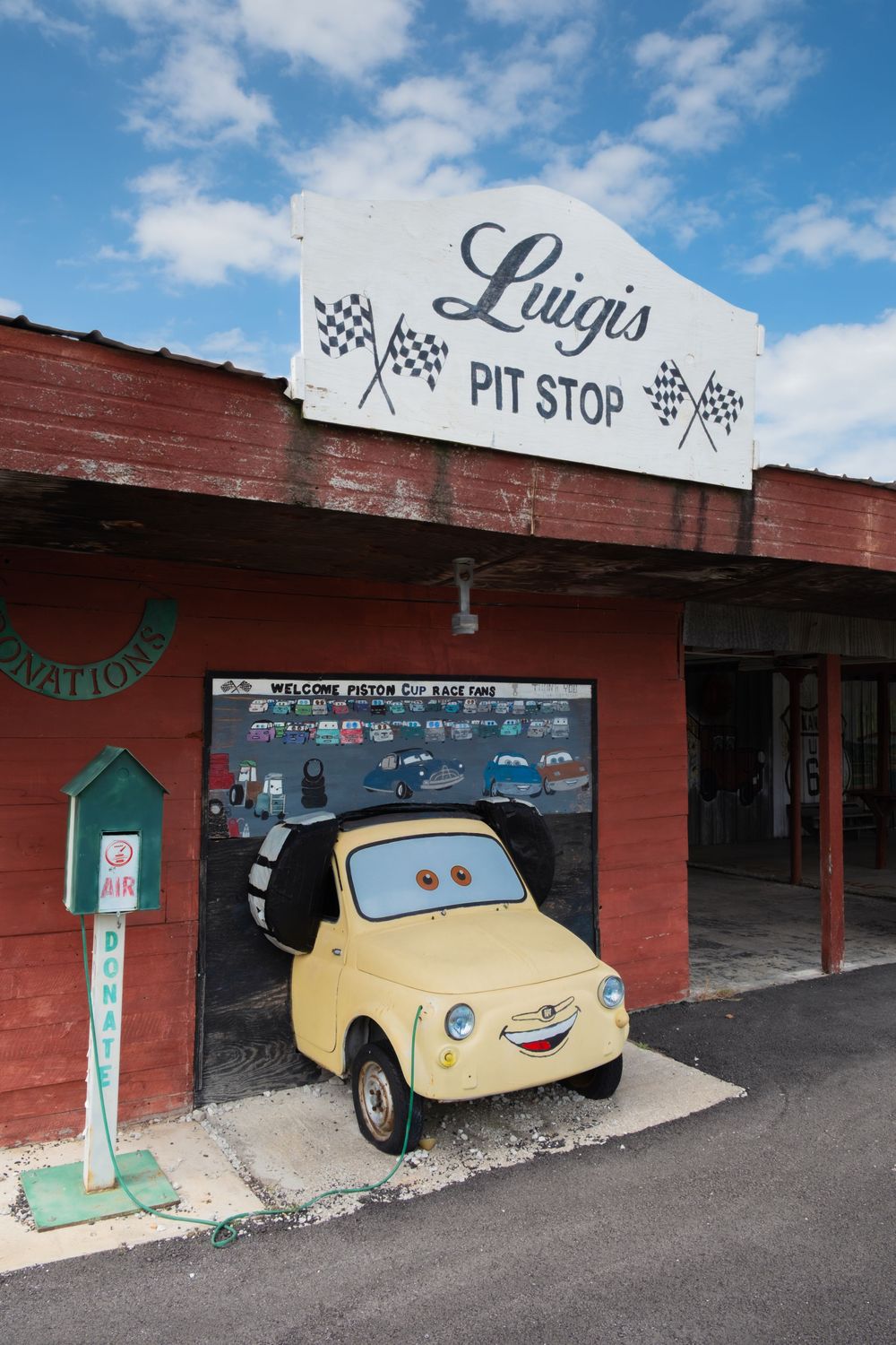 Cars On the Route. Route 66. Galena, KS. June 11, 2026. David J. Manning.