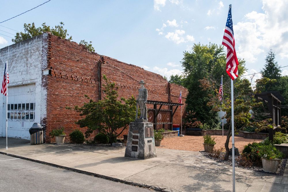 Elkhart, Illinois on Route 66. September 3, 2026. Photo: David Manning.