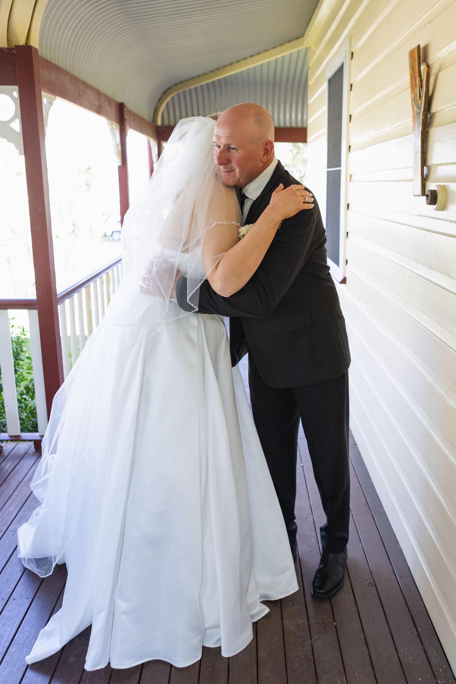 Bride and father hugging at Dungog wedding in Hunter Valley NSW