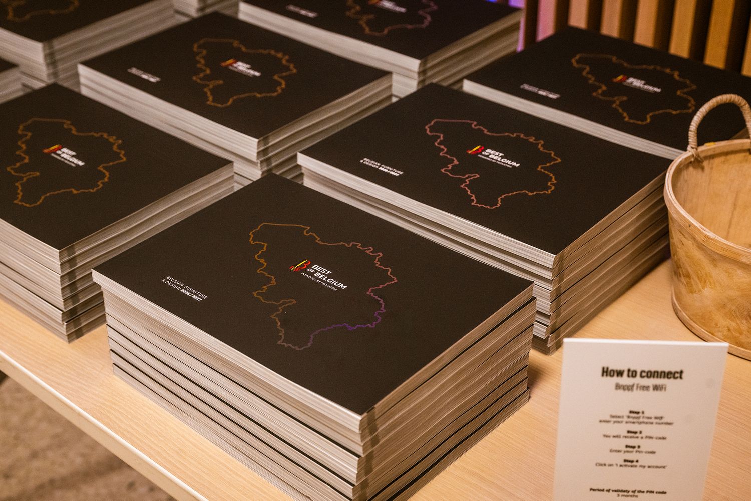 Branded drukwerk van Fedustria tijdens het zakelijke event Best of Belgium door Bart Boodts Photography
