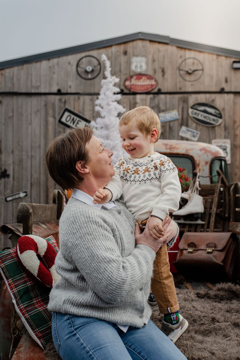 Découvrez les mini-séances photo de Noël de Charlotte Delsart, photographe près de Douai et Cambrai.