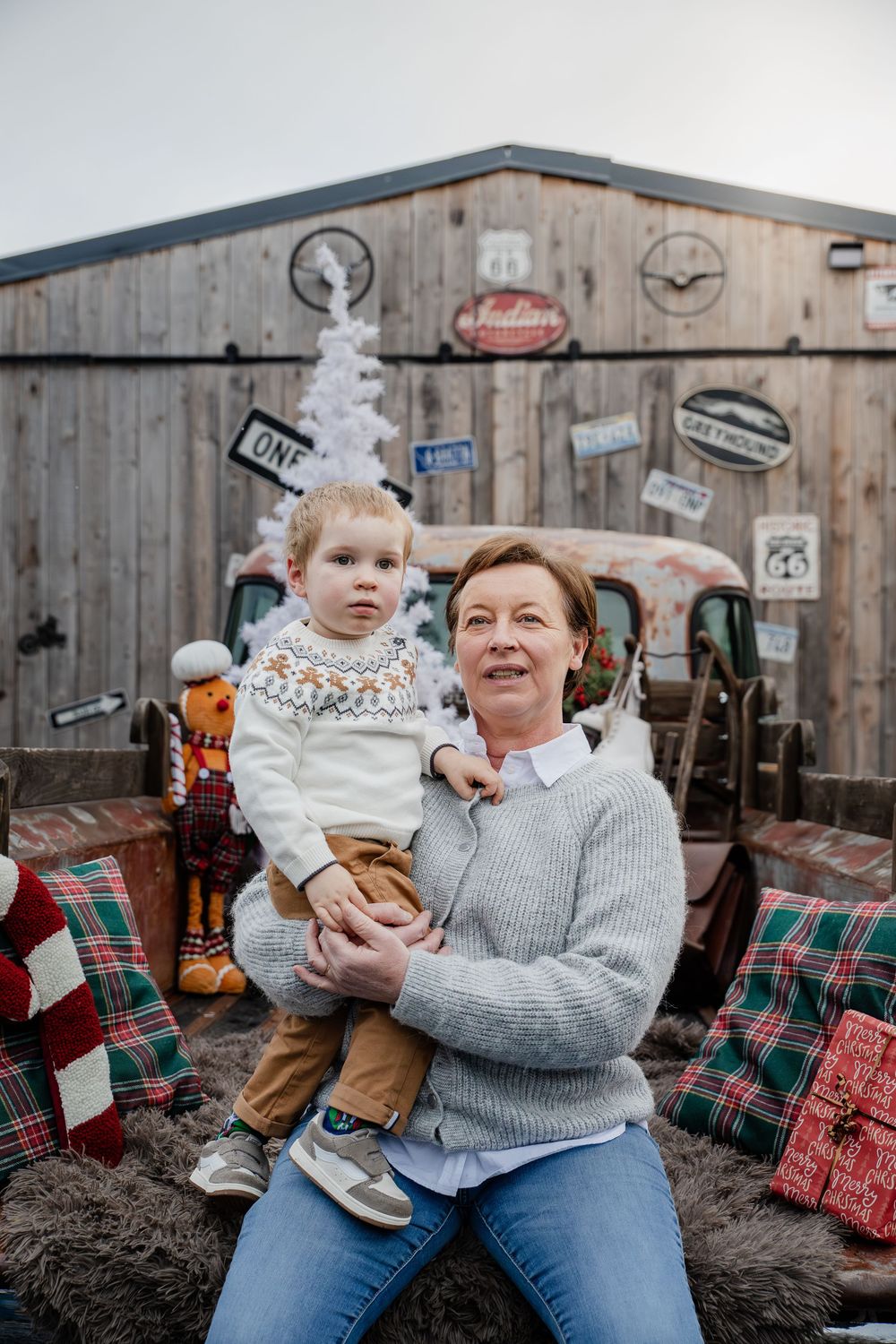 Découvrez les mini-séances photo de Noël de Charlotte Delsart, photographe près de Douai et Cambrai.