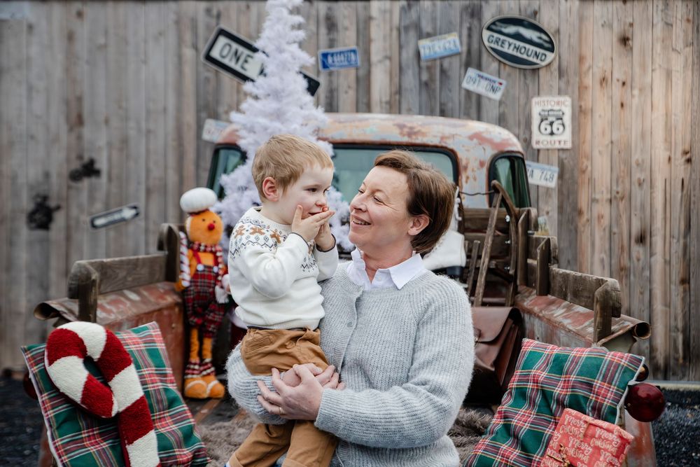 Découvrez les mini-séances photo de Noël de Charlotte Delsart, photographe près de Douai et Cambrai.