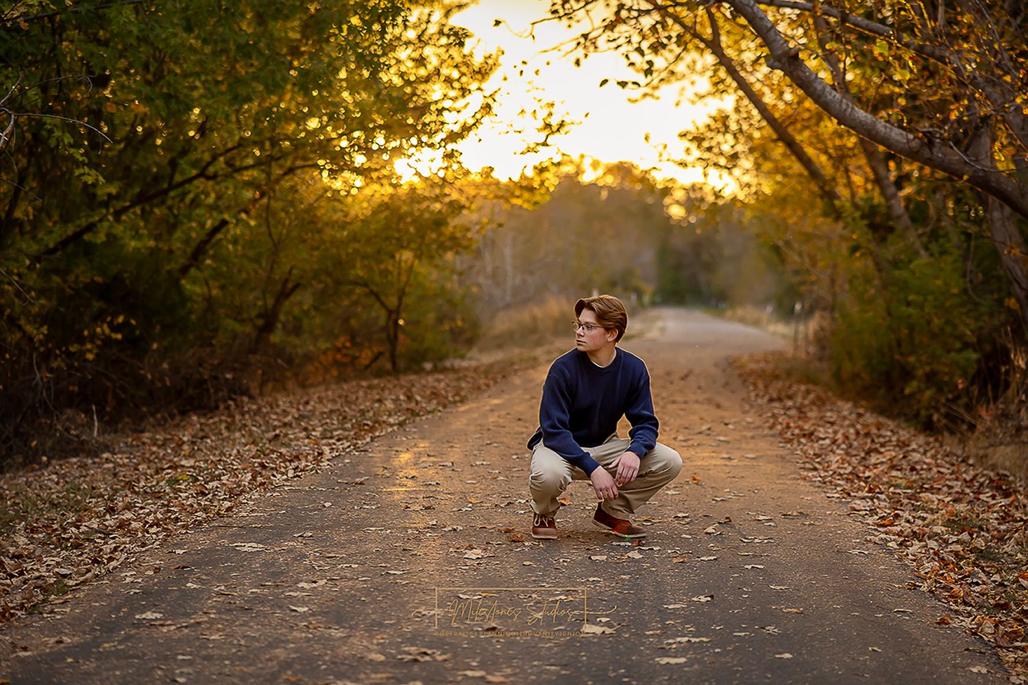 Senior portraits on the Boise River Greenbelt near Meridian, Idaho.