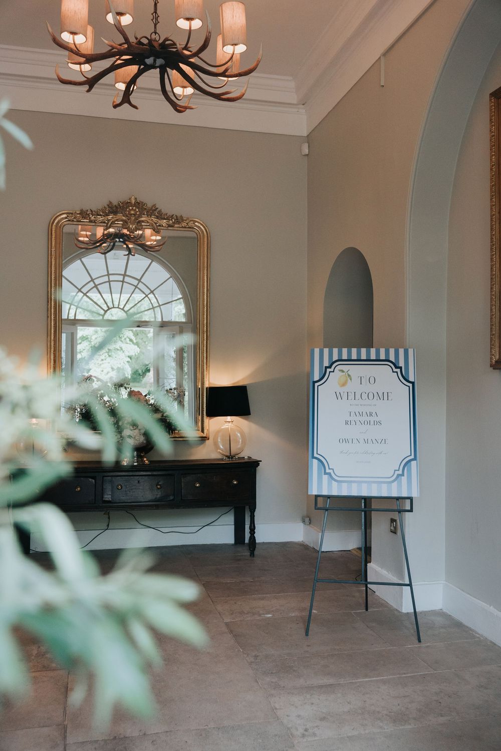 Italian inspired Deer Park Wedding in Devon