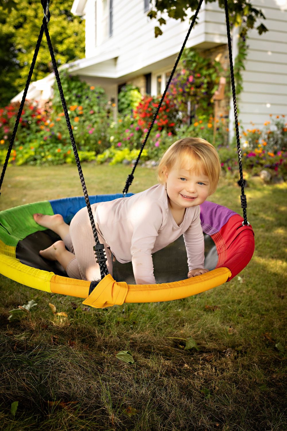 Lifestyle family photographer Hartland Wisconsin