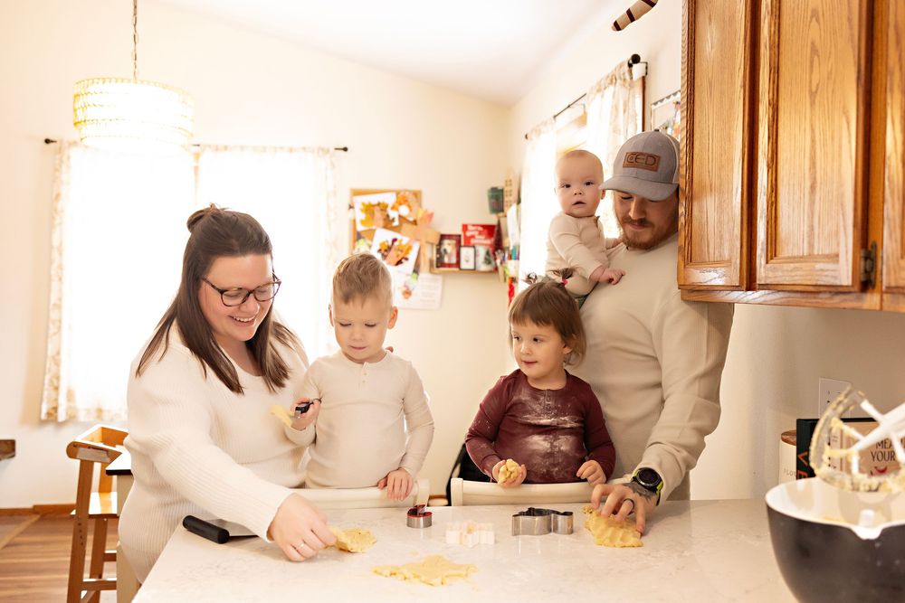 Waukesha Wisconsin in home family photography session