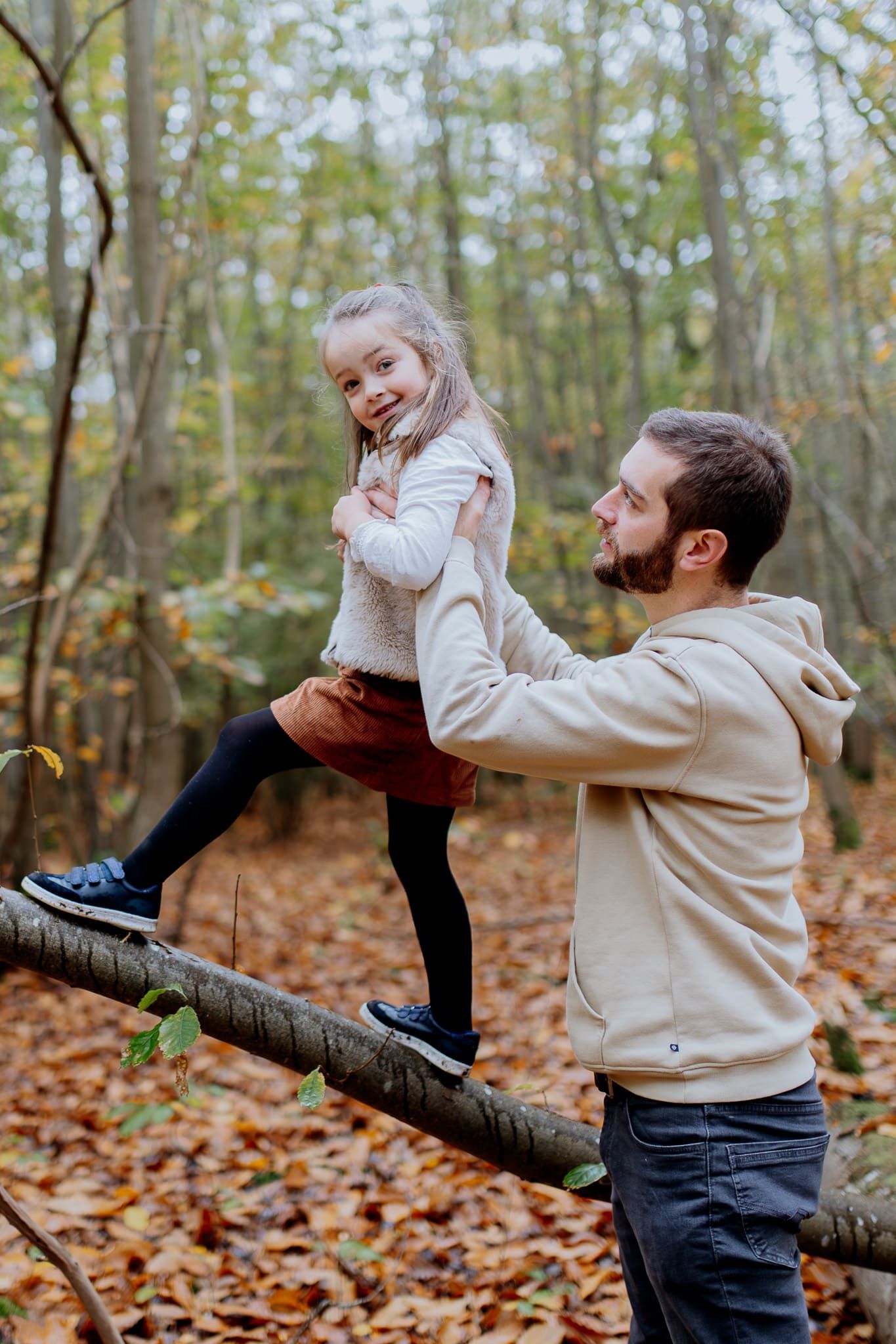 séance photo père fille automne forêt de behoust yvelines