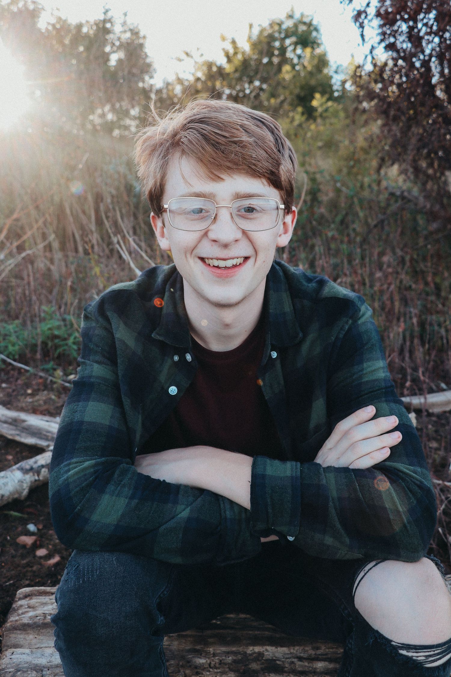 Paducah KY senior photographer capturing natural outdoor senior portraits