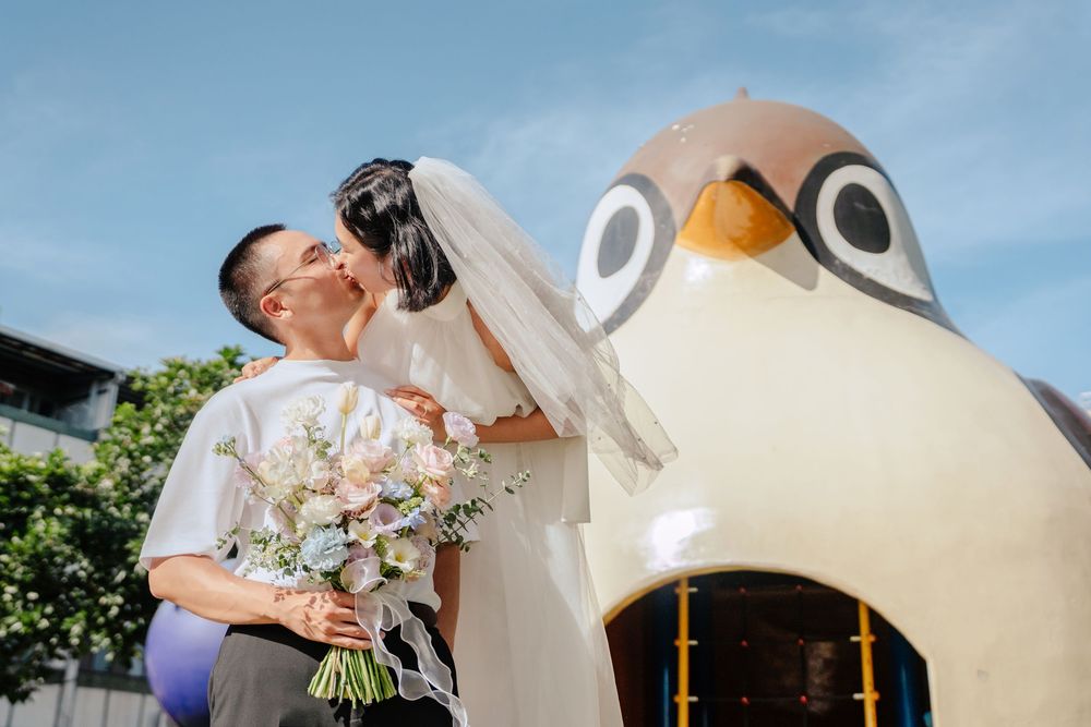 屏東時尚簡約婚紗推薦、屏東影像工作室首選、網紅部落客指定攝影師、屏東商業攝影、屏東商品攝影、屏東租借攝影棚、屏東自助婚紗推薦、高雄台南商業活動拍攝、高雄空間攝影、高雄禮服公司推薦屏東禮服WhiteLily，高雄旅拍攝影師推薦TaiwanTravelPhotoshoot