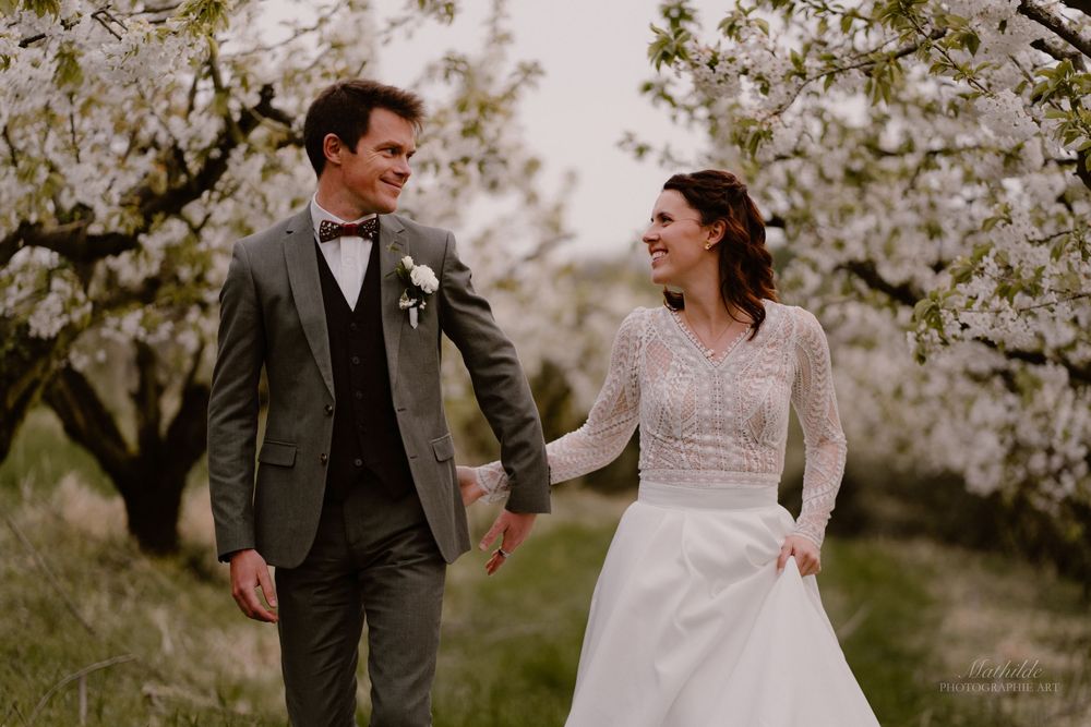 photographe mariage Drôme Isère Valence
reportage mariage
photo de mariage naturelle
séance photo couple mariage
photographe mariage luxe bo