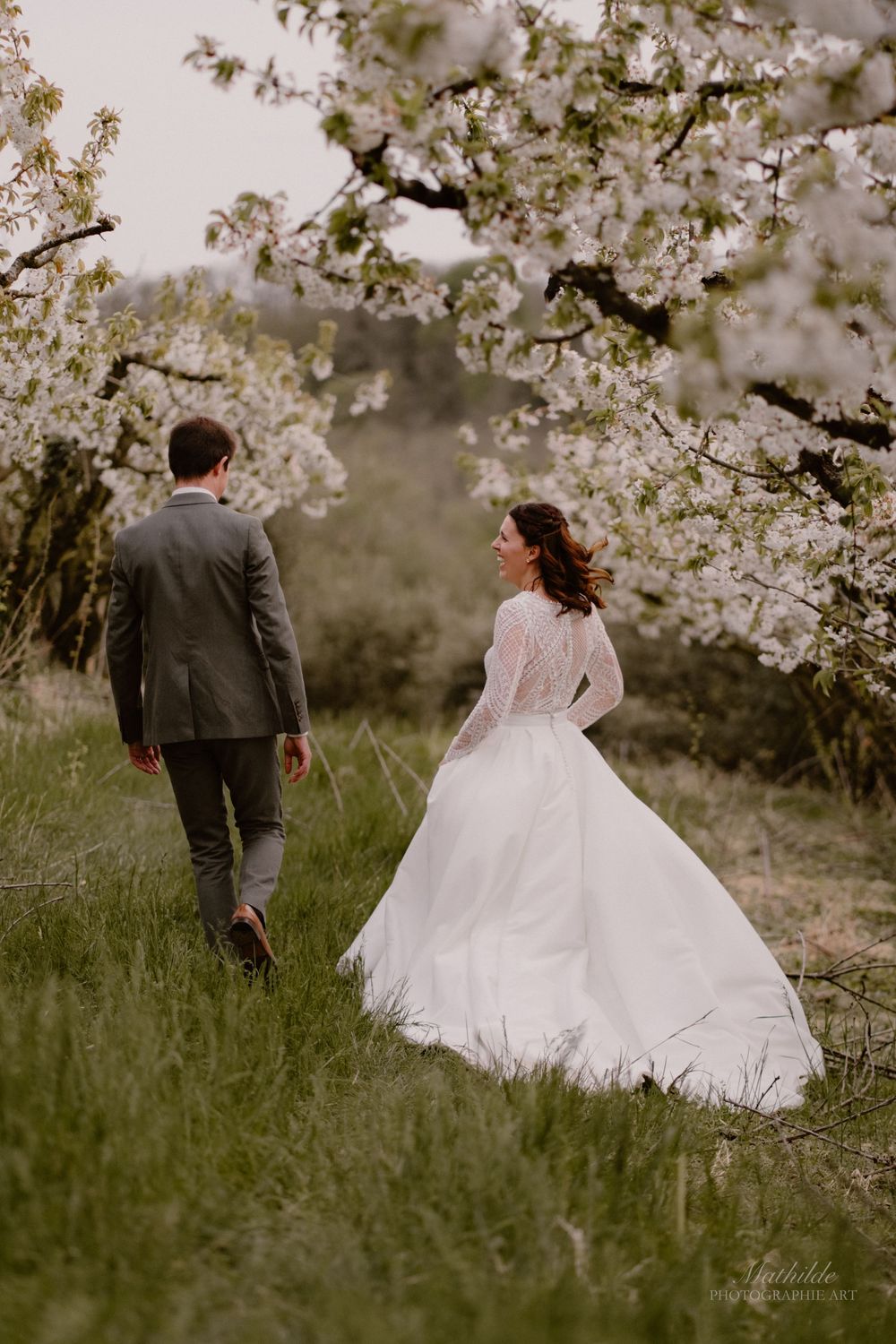 photographe mariage Drôme Isère Valence
reportage mariage
photo de mariage naturelle
séance photo couple mariage
photographe mariage luxe bo