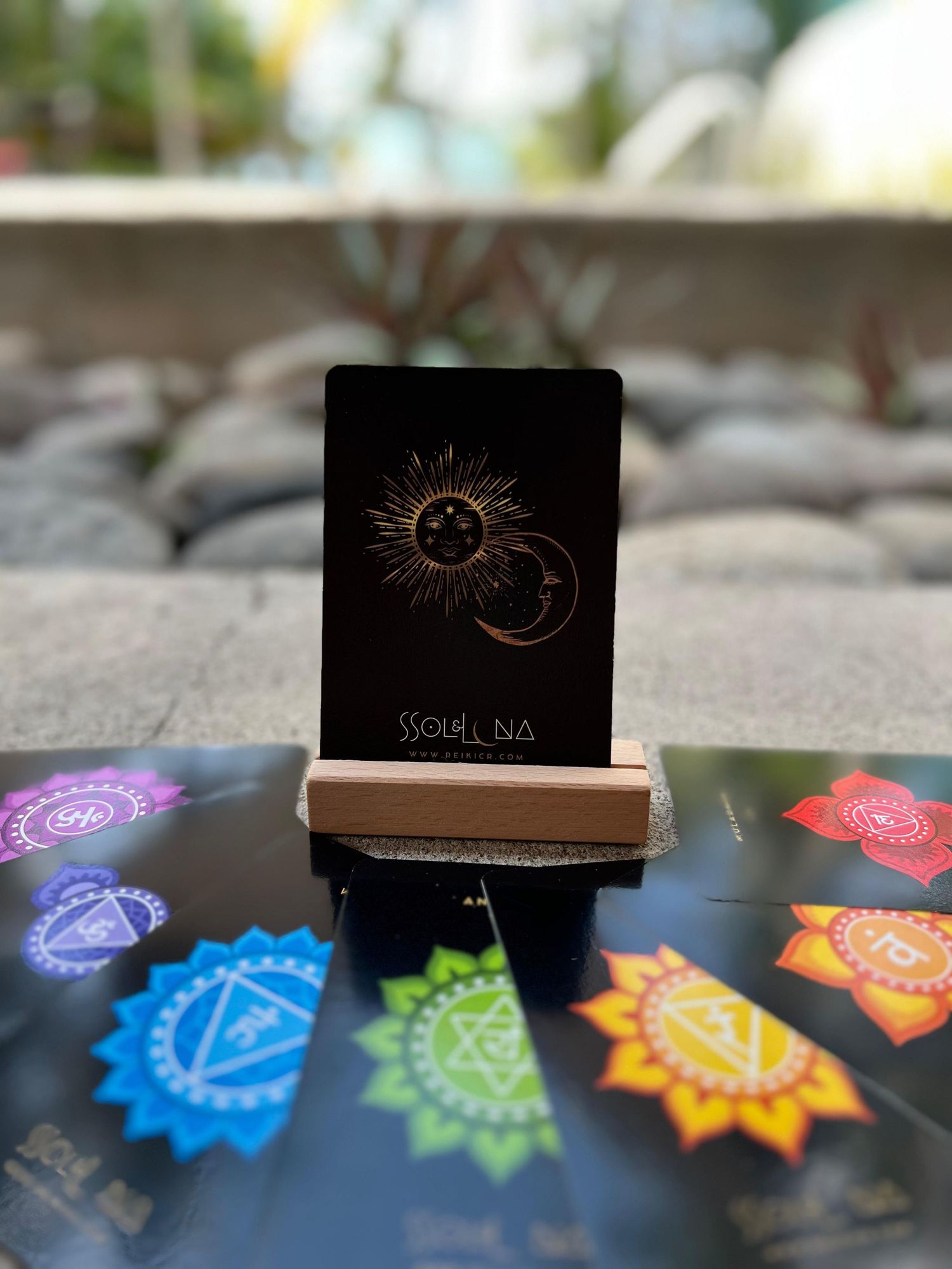 Reiki Costa Rica - Sol y Luna es un espacio de terapia Reiki para equilibrar tu energía y alinear chakras, promoviendo bienestar.