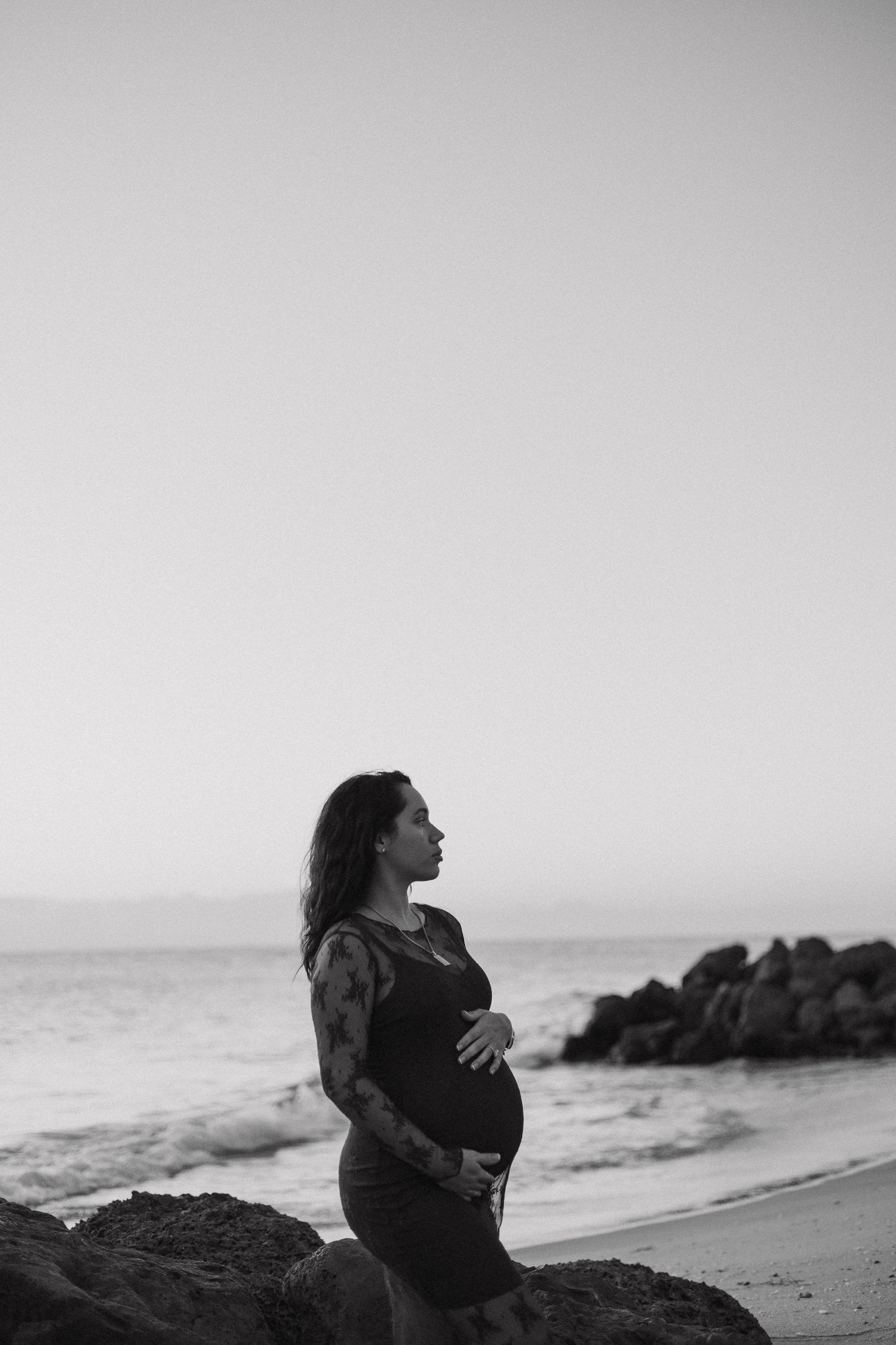 black and white maternity photo