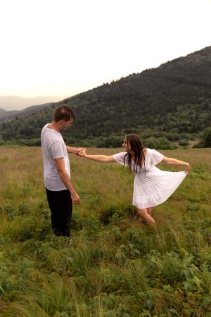 Roan Mountain Photographer, photography near me, scenic views near me, mountain city, east tennessee photographer, photo