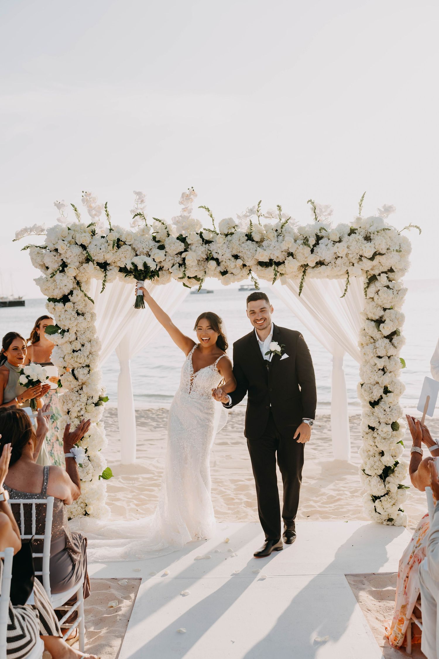 Holiday inn Aruba beach wedding ceremony