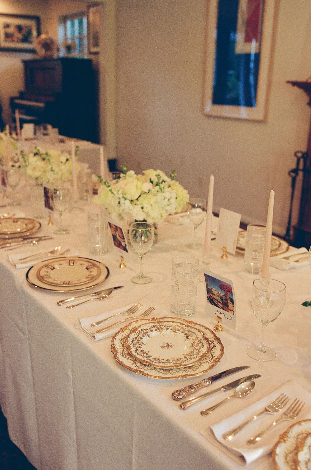 Real, unmanipulated wedding moments at a Santa Barbara dinner. Shot by a California and North Carolina photographer.