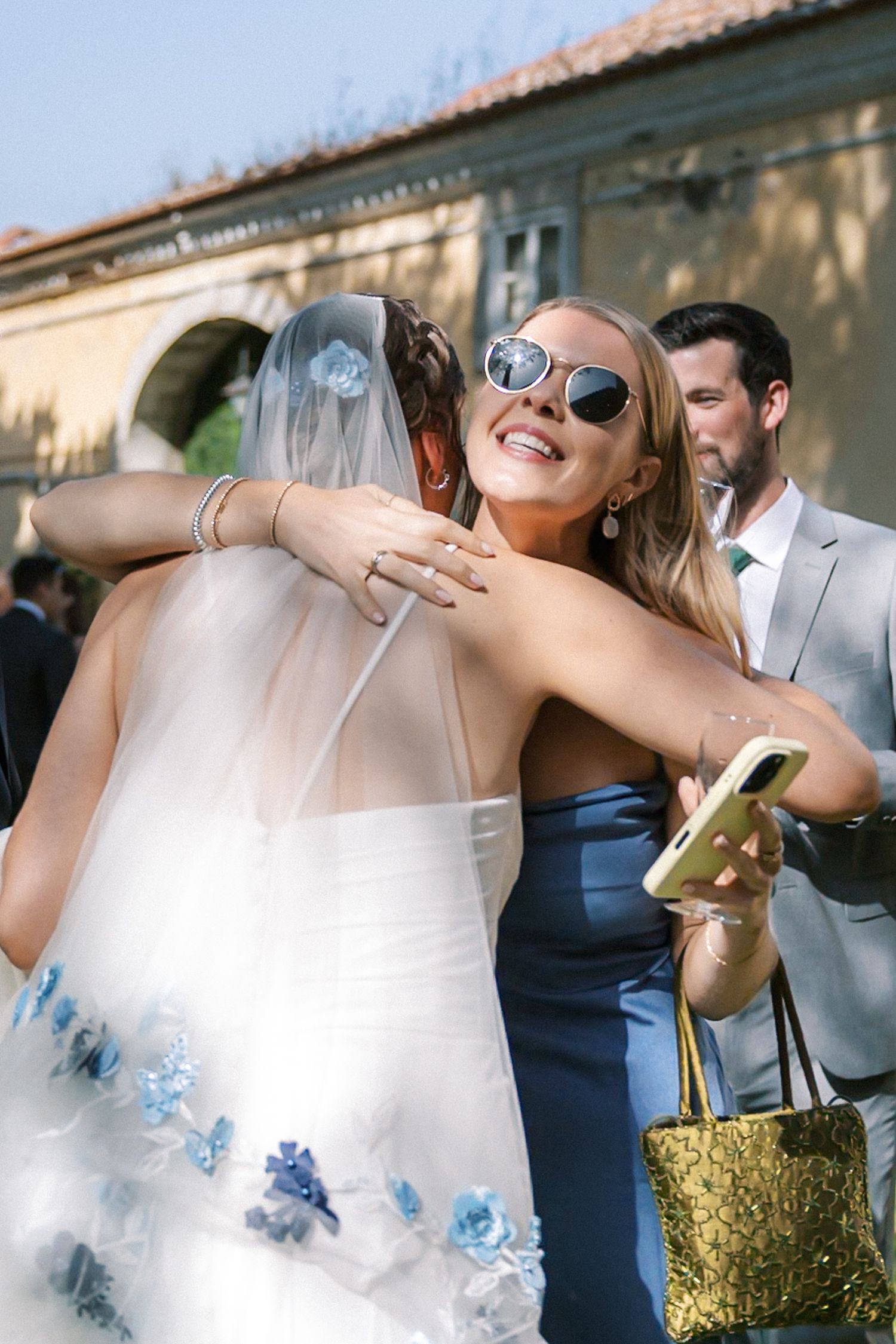 Joyful candid moments during Rachael and Aaron’s Quinta do Torneiro wedding in Lisbon, Portugal