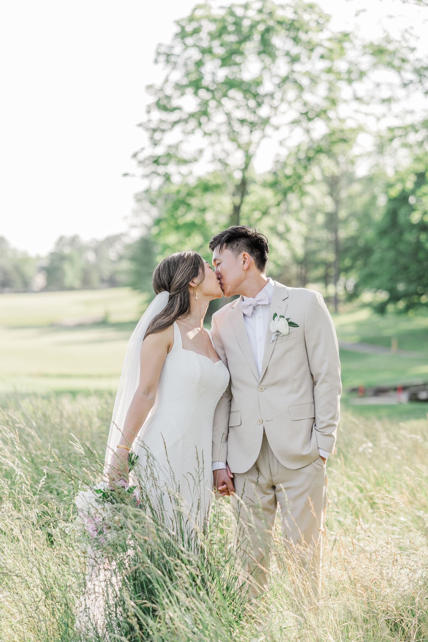 Dominion valley country club wedding pictures