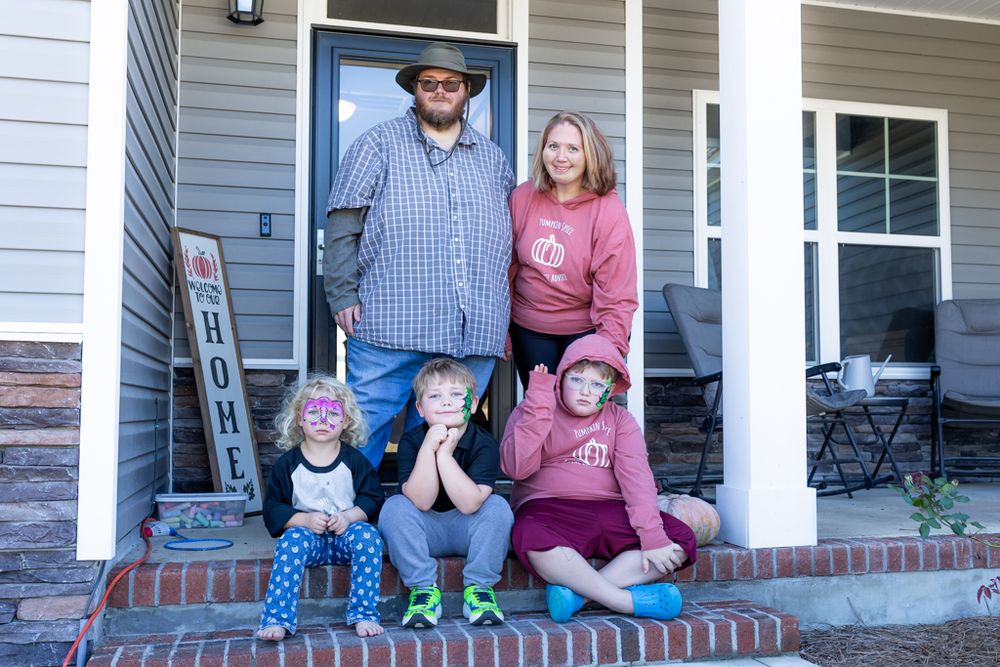 fall festival hosted by swansboro and Emerald Isle real estate agent on the crystal coast. family photography and event photography near me.