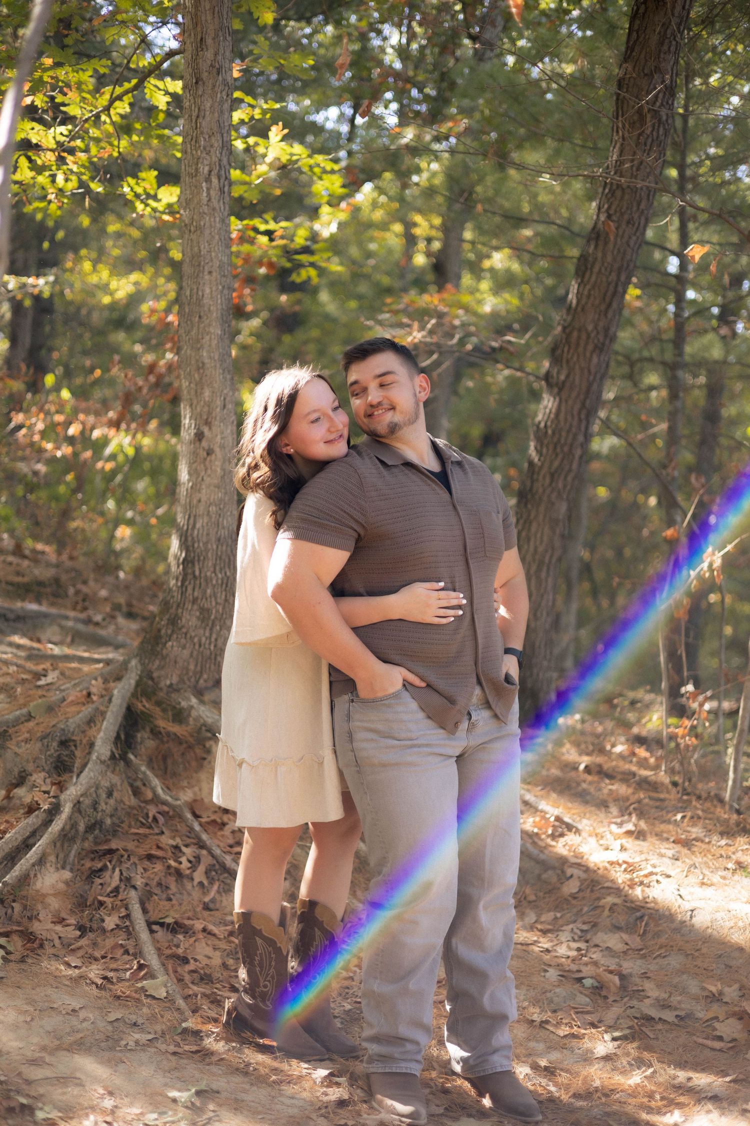 Fall outdoor golden hour engagement photos in woods at Starved Rock in Oglesby, Illinois