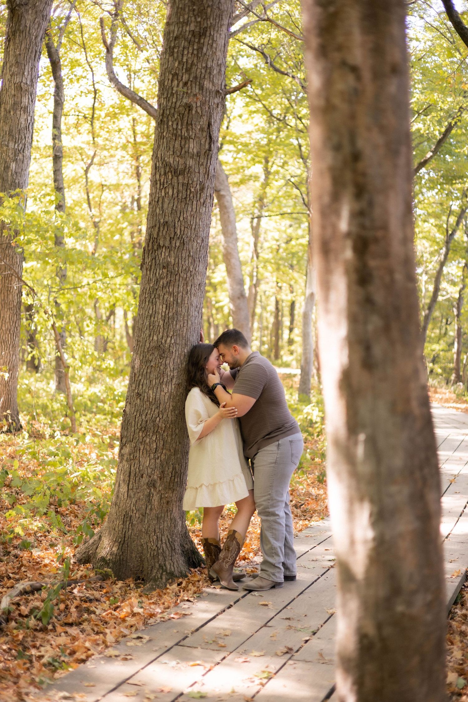 Fall outdoor golden hour engagement photos in woods at Starved Rock in Oglesby, Illinois