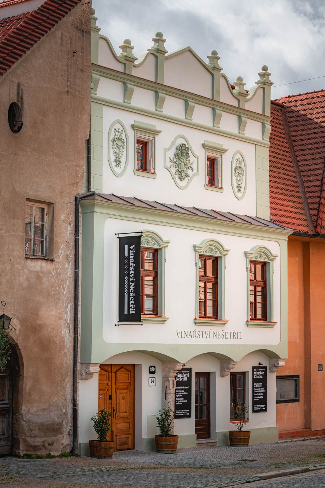 vinařství roku JTbank víno fotografie michal schneider foto photo photography nešetřil cena wine ceník ubytování chatka winebar znojmo
