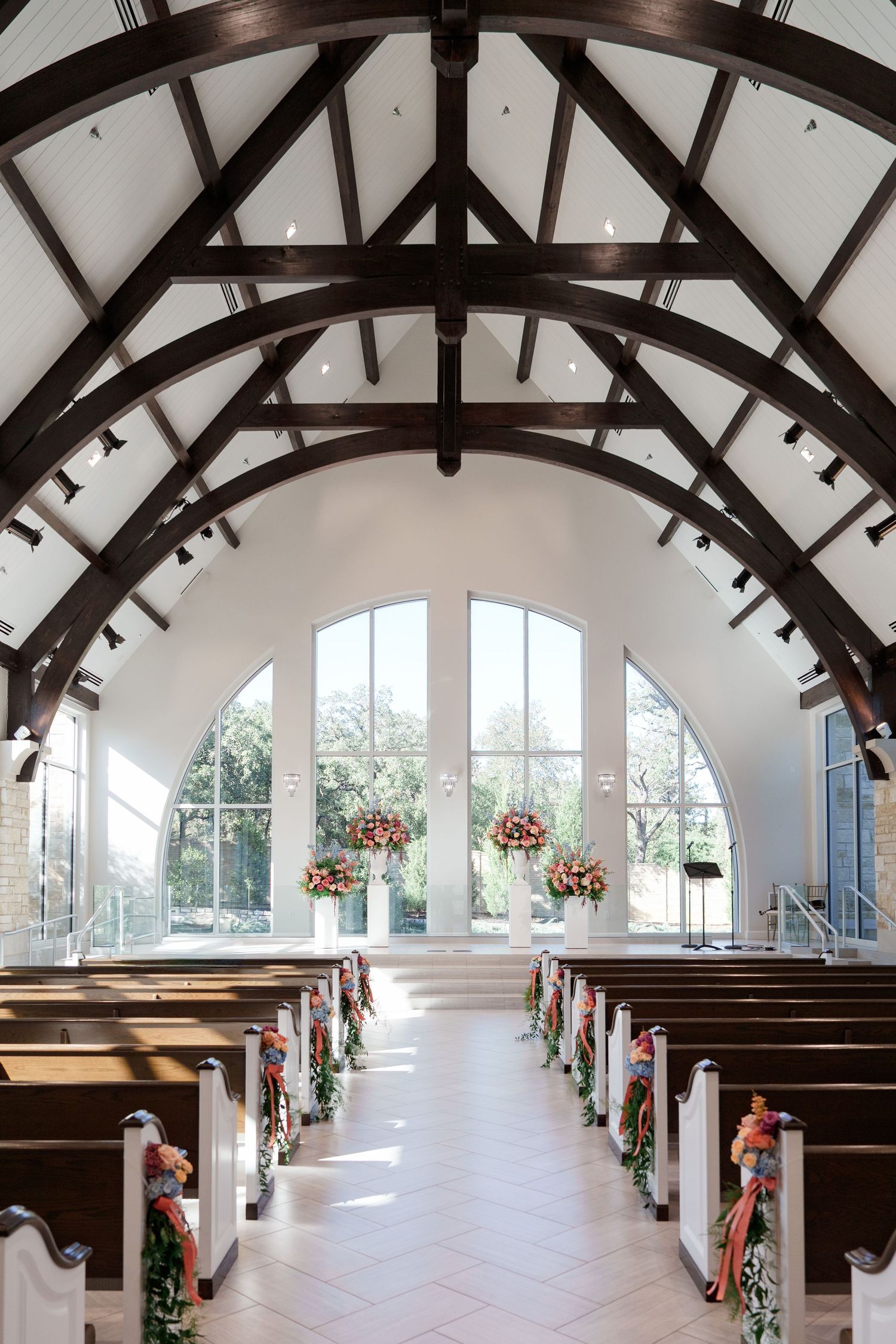The Bowden Keller Tx wedding venue wedding photography luxury DFW wedding day wedding vendors ceremony and reception banquet