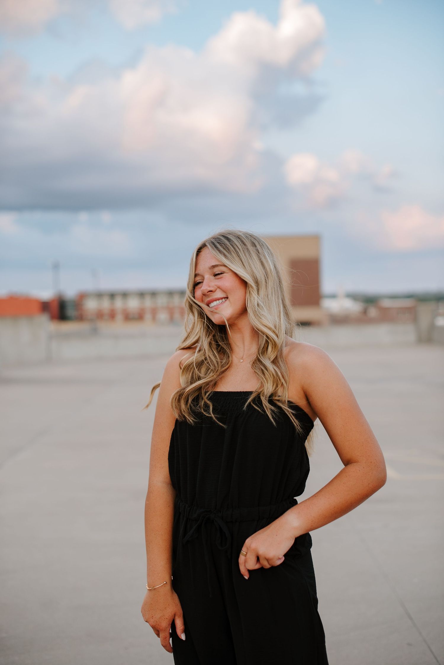 Senior pictures in downtown Wichita Kansas by Photographer Jessica Nadine Photography