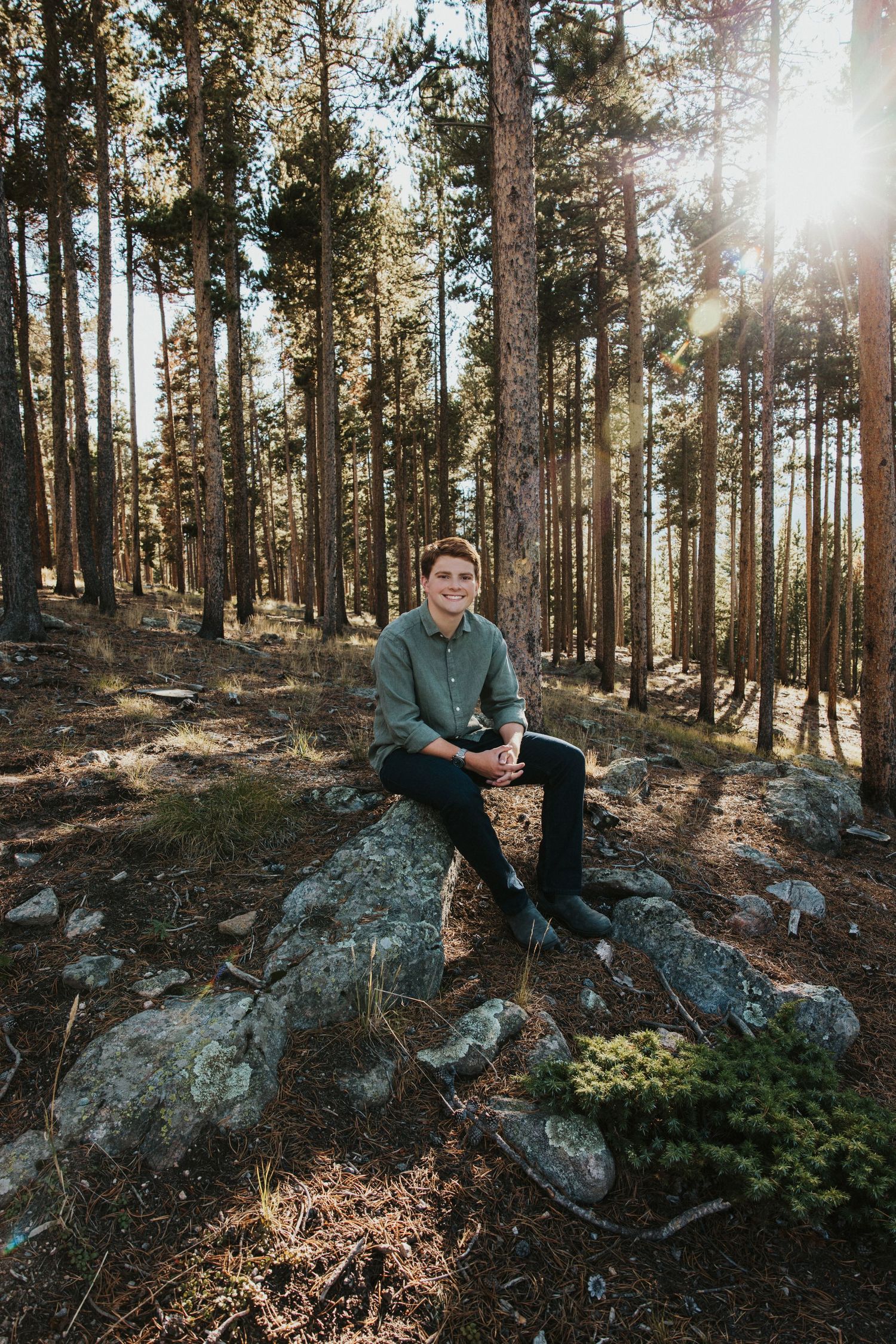 high school senior boy Estes Park mountains, senior portraits, senior session, high school senior photo, best high school senior photograph