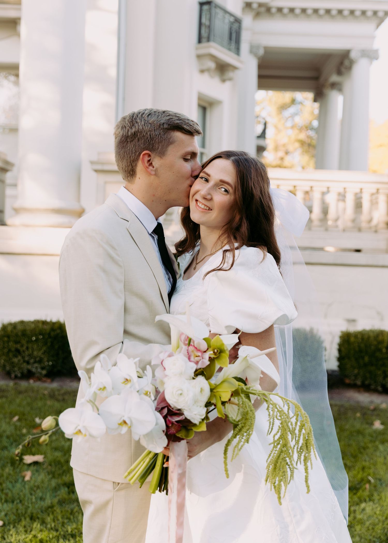 Utah wedding photographer capturing Utah Classy Building Bridals