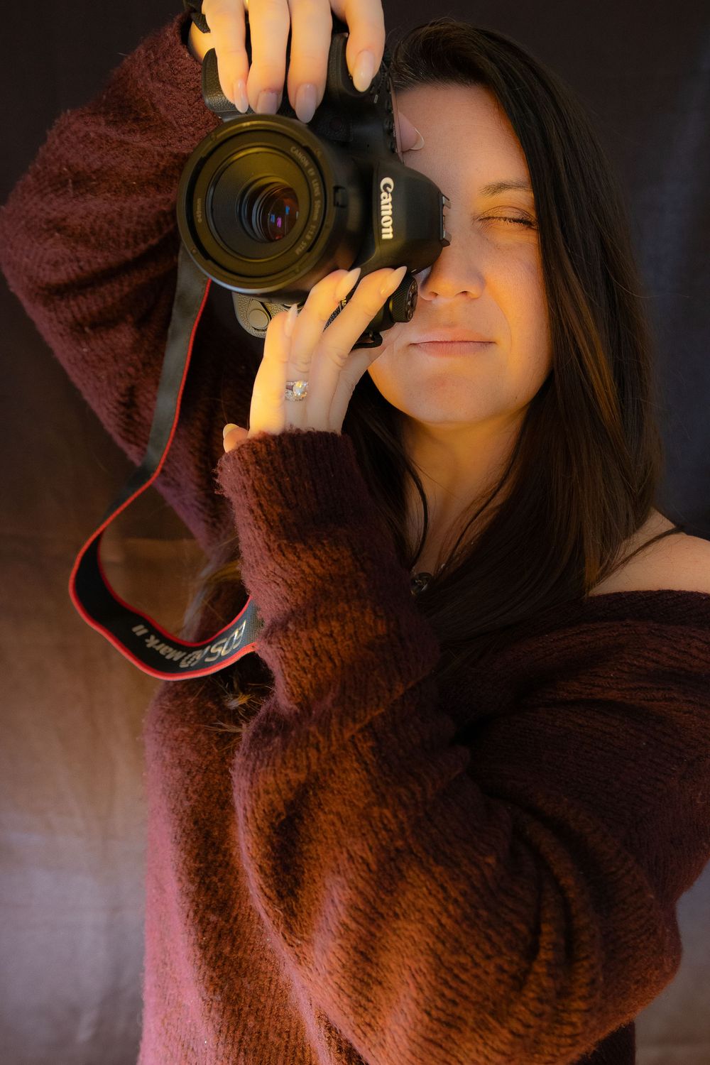 Moi photographe de famille, mariage, grossesse et naissance.