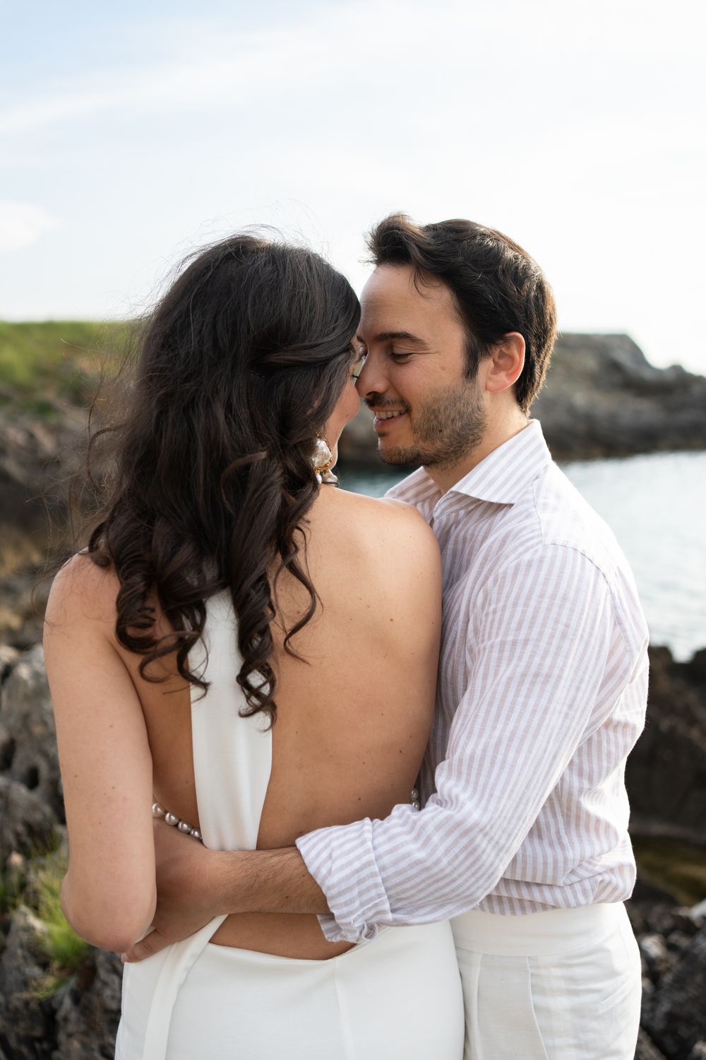 Intimate destination wedding couple in Italy