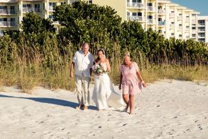 Micro wedding destination beach venue in Tampa, Dunedin, Clearwater, St Pete, Naples, Bradenton, Miami, West Palm, Amelia Island, Florida
