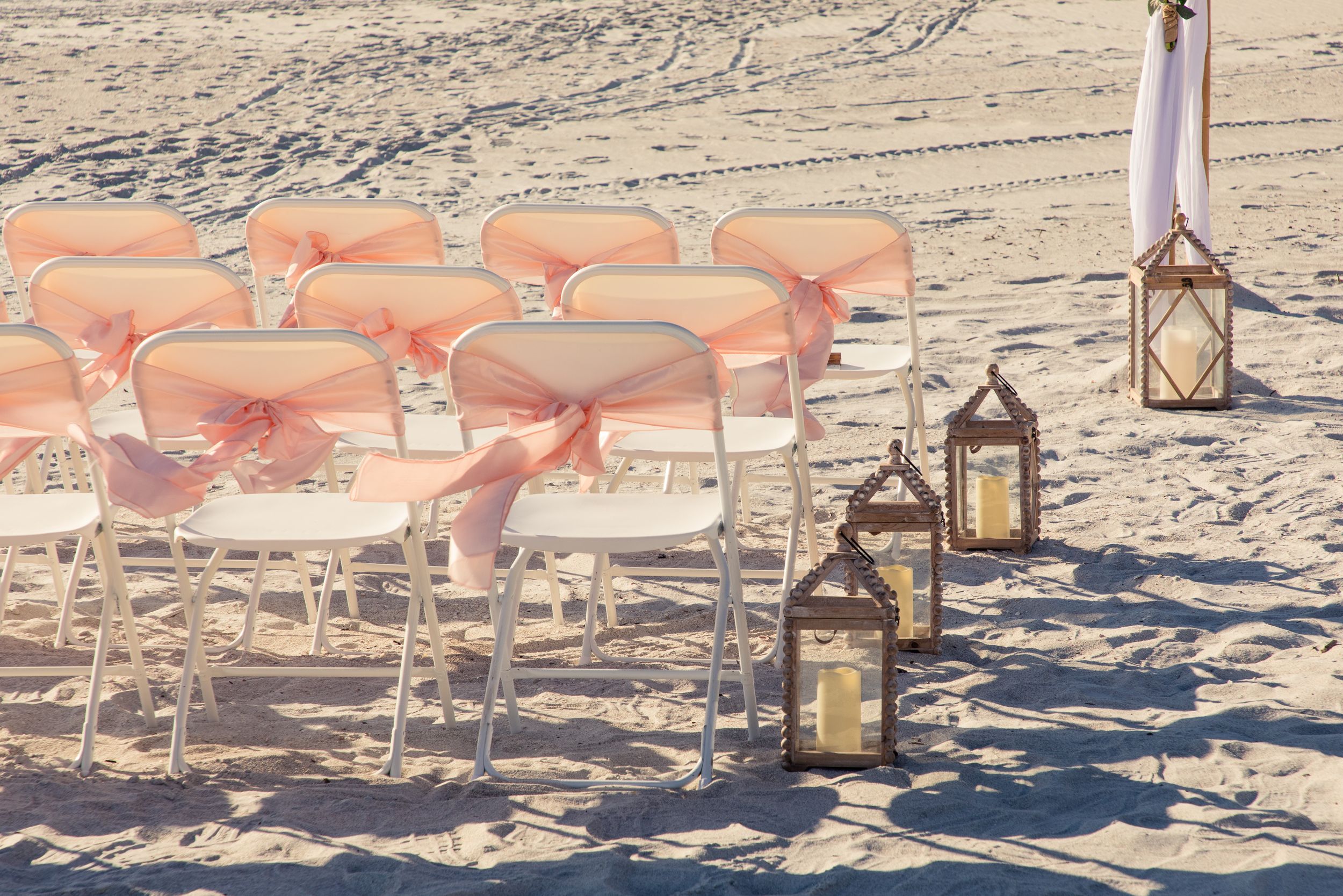 Micro wedding destination beach venue in Tampa, Dunedin, Clearwater, St Pete, Naples, Bradenton, Miami, West Palm, Amelia Island, Florida