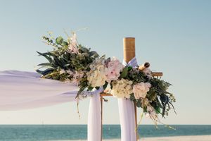 Micro wedding destination beach venue in Tampa, Dunedin, Clearwater, St Pete, Naples, Bradenton, Miami, West Palm, Amelia Island, Florida