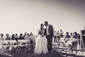 where is the best beach wedding venue in Tampa, Dunedin, Clearwater, St Pete, Naples, Bradenton, Miami, West Palm, Amelia Island, Florida