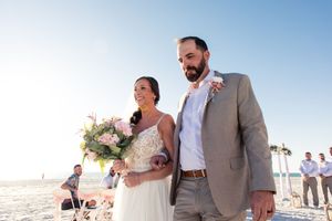 Micro wedding destination beach venue in Tampa, Dunedin, Clearwater, St Pete, Naples, Bradenton, Miami, West Palm, Amelia Island, Florida