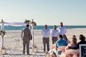 Micro wedding destination beach venue in Tampa, Dunedin, Clearwater, St Pete, Naples, Bradenton, Miami, West Palm, Amelia Island, Florida