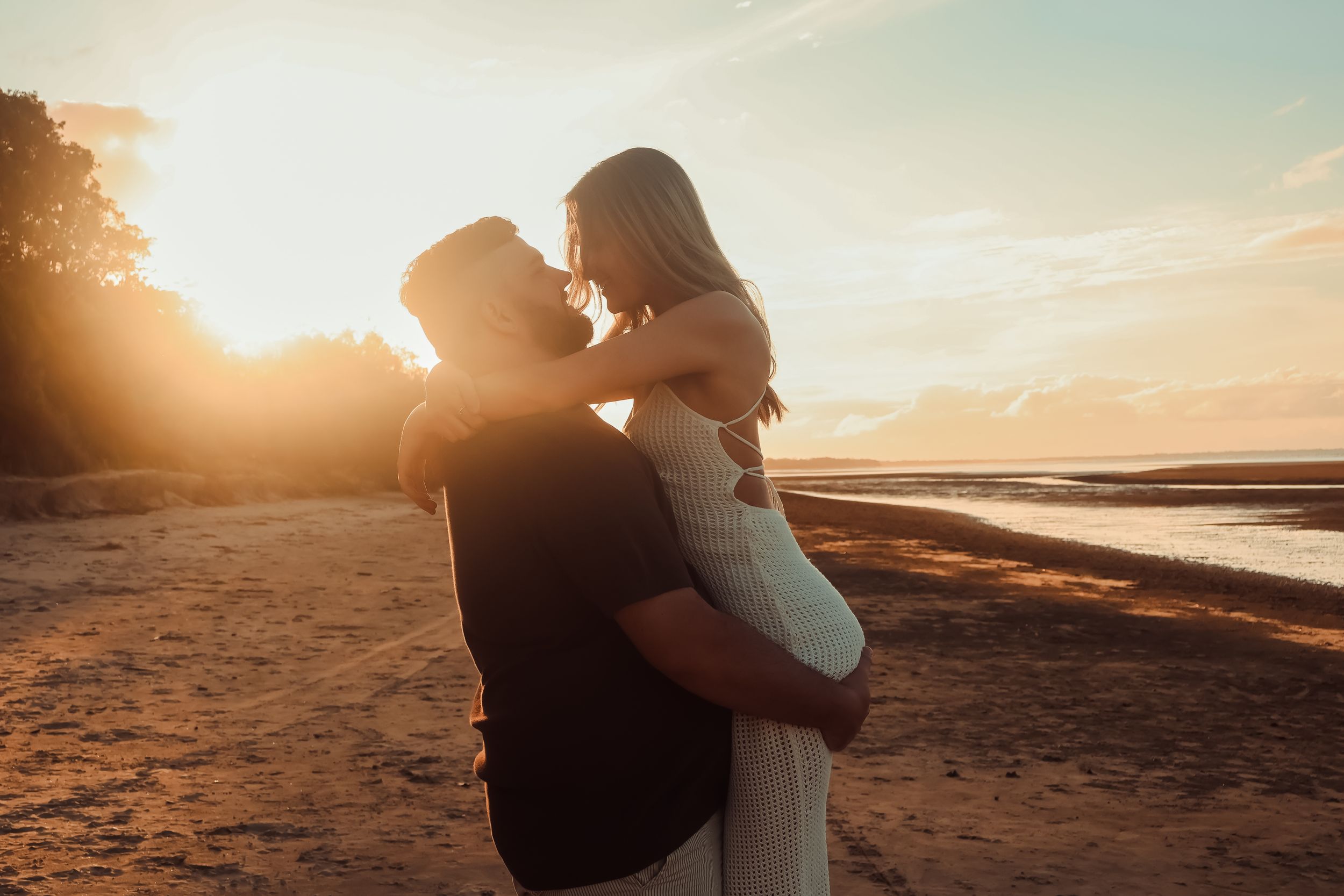 Relaxed lifestyle photography telling the story of your life just as it is.