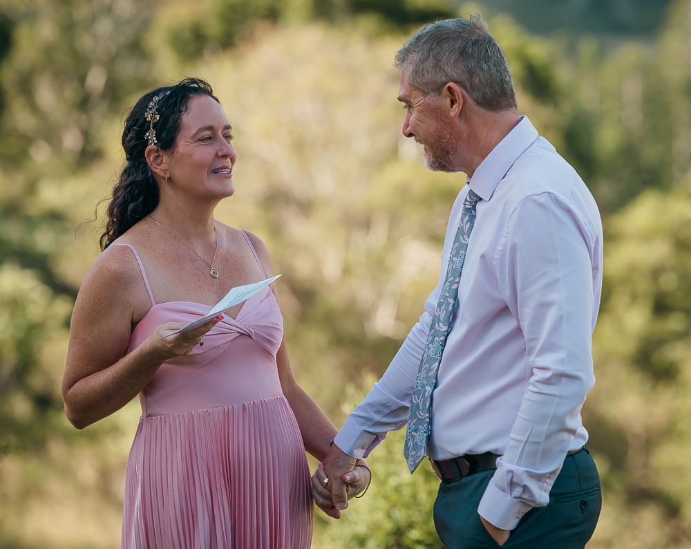 Elopement photography session overlooking the mountains at Wild Lime Cottage Darlington Queensland.