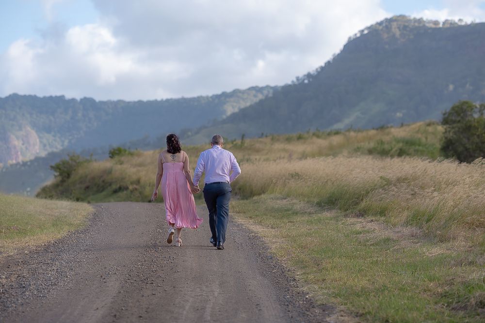 Elopement photography session overlooking the mountains at Wild Lime Cottage Darlington Queensland.